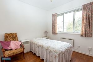 Bedroom- click for photo gallery